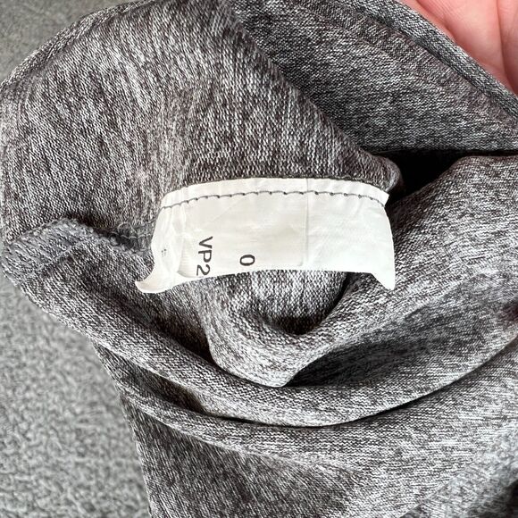 Under Armour Tech V-Neck Loose Fit T-Shirt Tee Heathered Gray Womens Extra Large - Picture 8 of 10